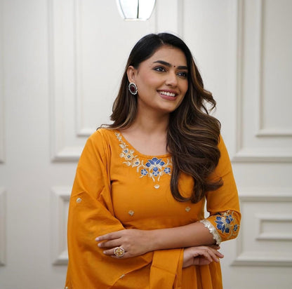 Flared Cotton Kurti Set with Embroidery & Malmal Dupatta