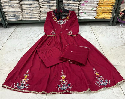 Flared Cotton Kurti Set with Embroidery & Malmal Dupatta