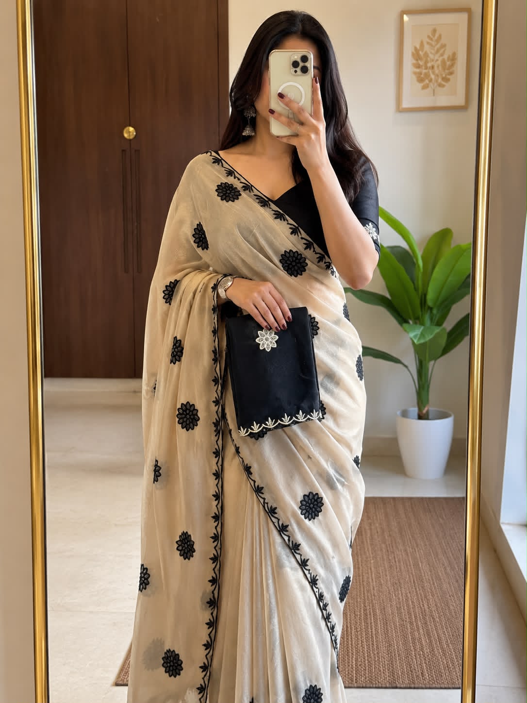 Georgette Embroidered Work Saree With Contrast Blouse