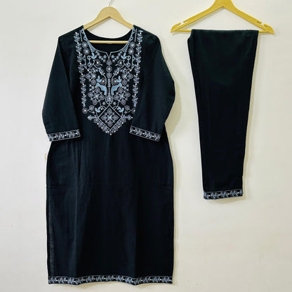 Handloom Embroidered Kurti Pant Set with Baatik Print Silk Dupatta