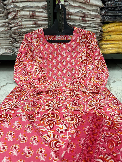 Jaipuri Floral Printed Cotton Suit Set with Kurti Pant Dupatta