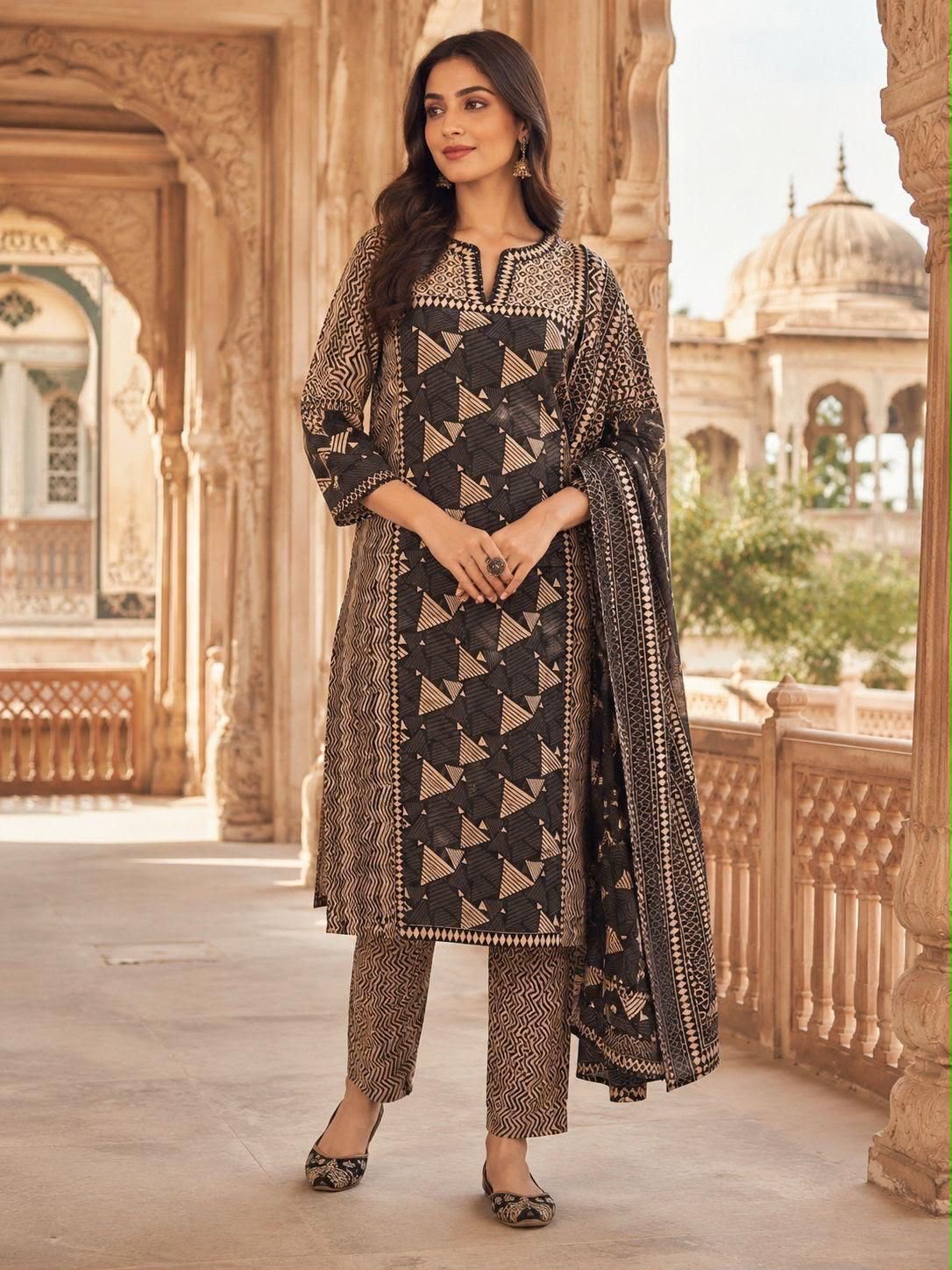 Jaipuri Printed Cotton Kurti Set with Printed Pant & Malmal Dupatta