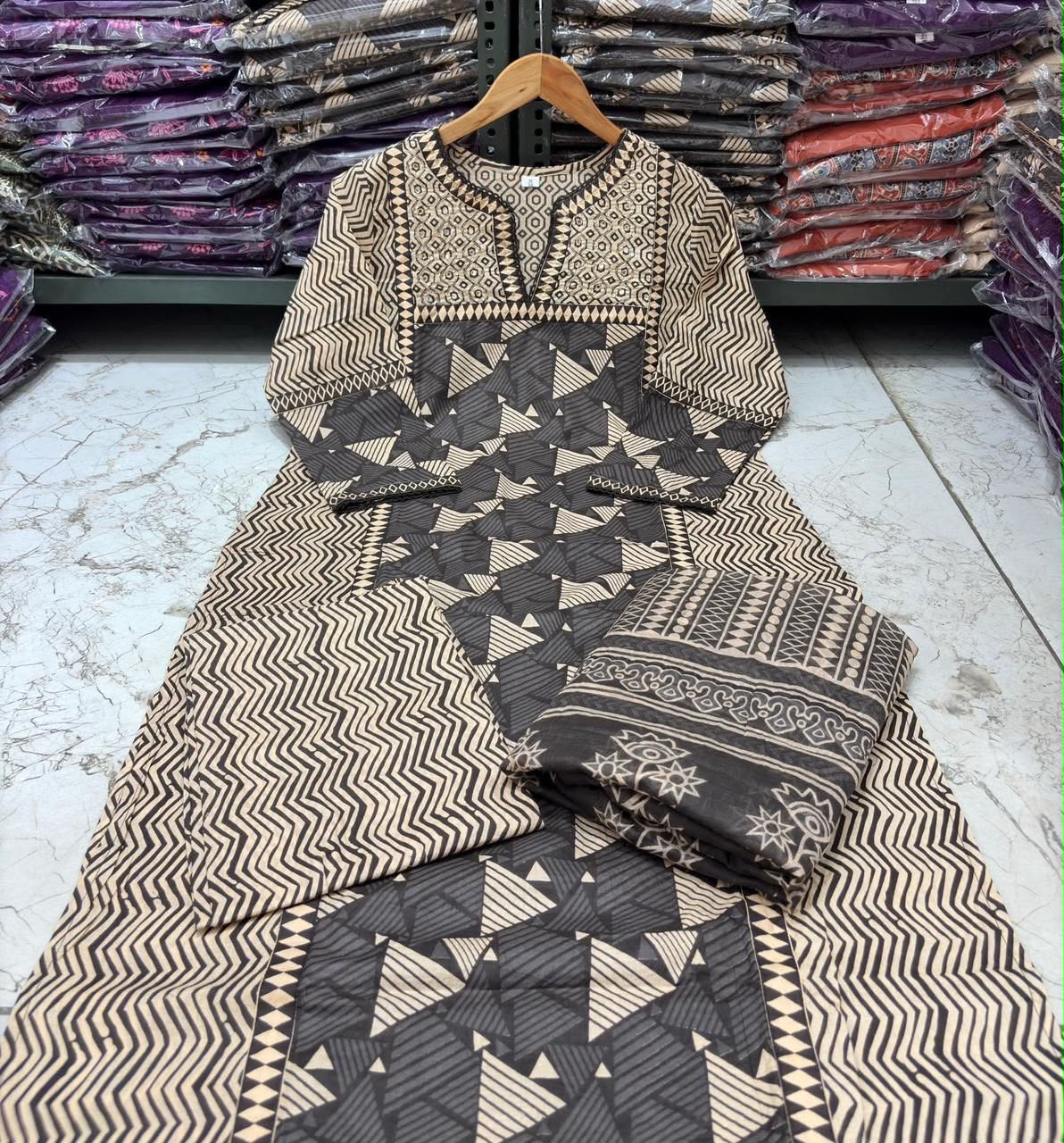 Jaipuri Printed Cotton Kurti Set with Printed Pant & Malmal Dupatta