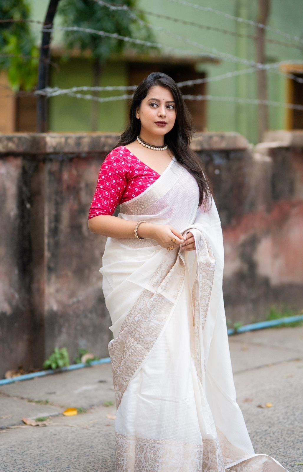 Kota Doria Saree with Zari Banarasi Border & Bandhani Blouse