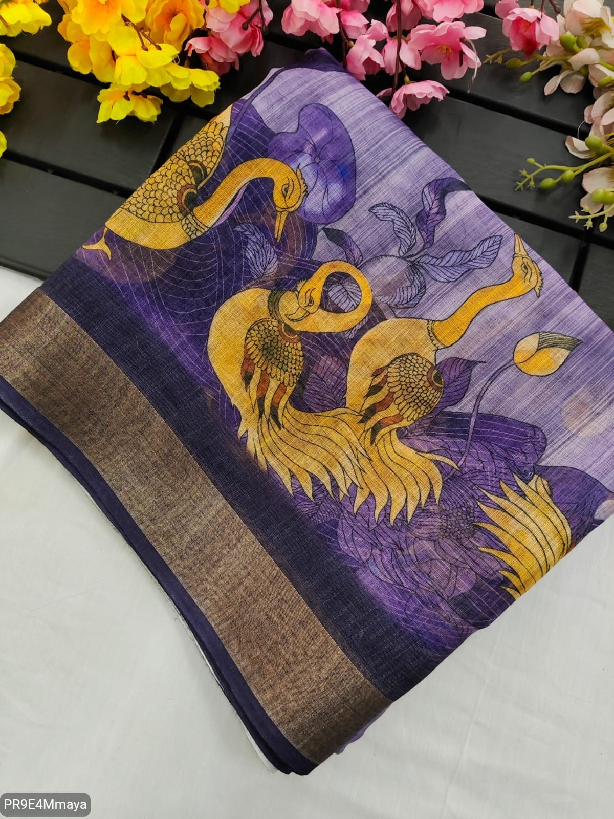 Linen Digital Print Saree with Running Printed Blouse – 6.30 M