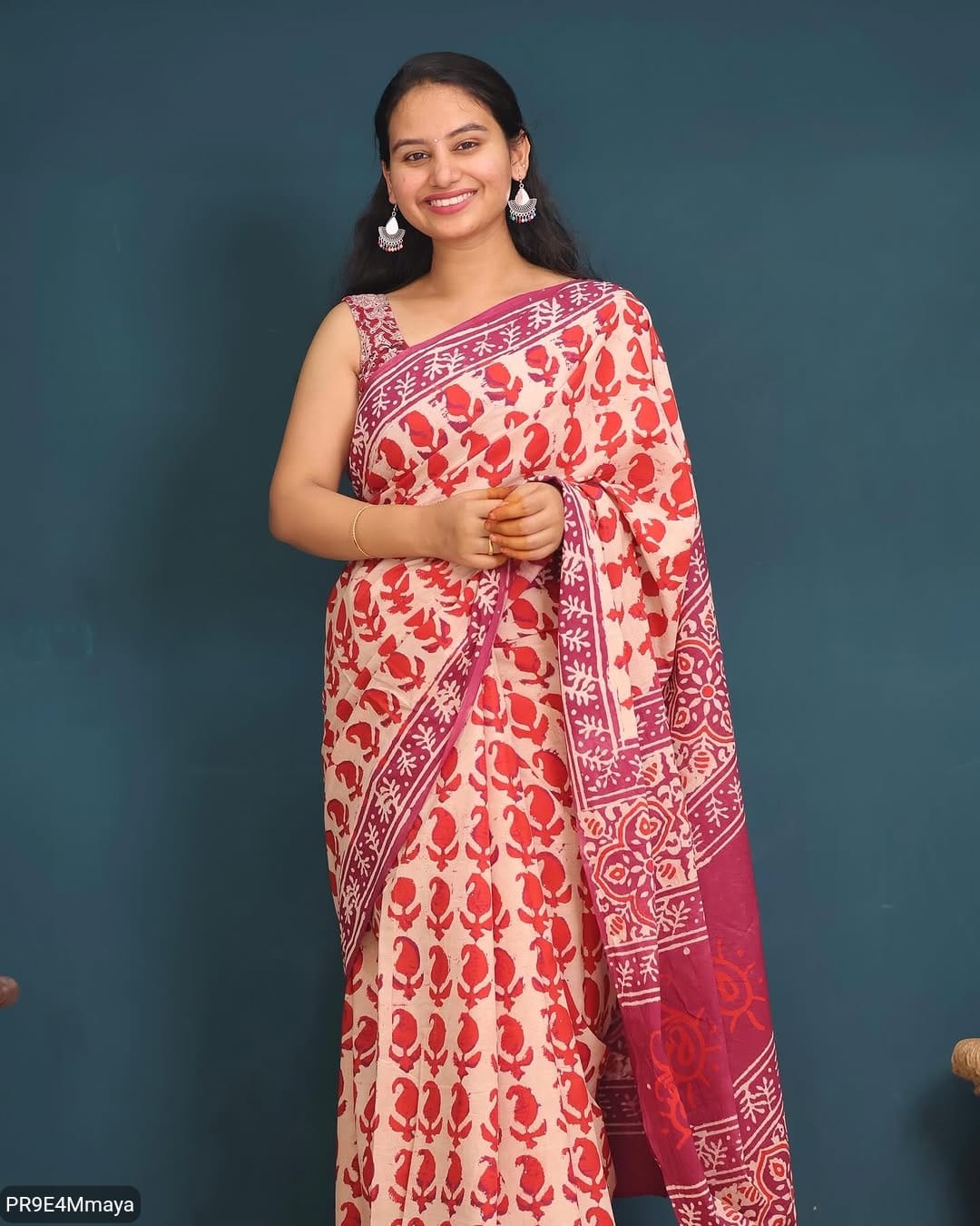 Linen Digital Print Saree with Running Printed Blouse – 6.30 M