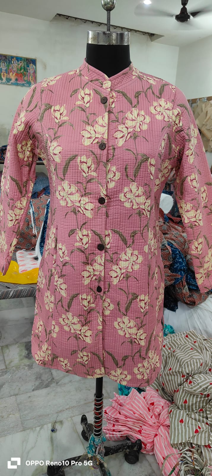 Long Reversible Quilted Cotton Coat with Pockets – 37 Inch