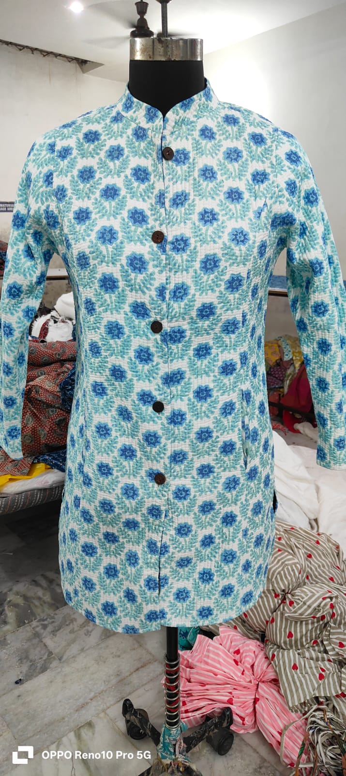Long Reversible Quilted Cotton Coat with Pockets – 37 Inch