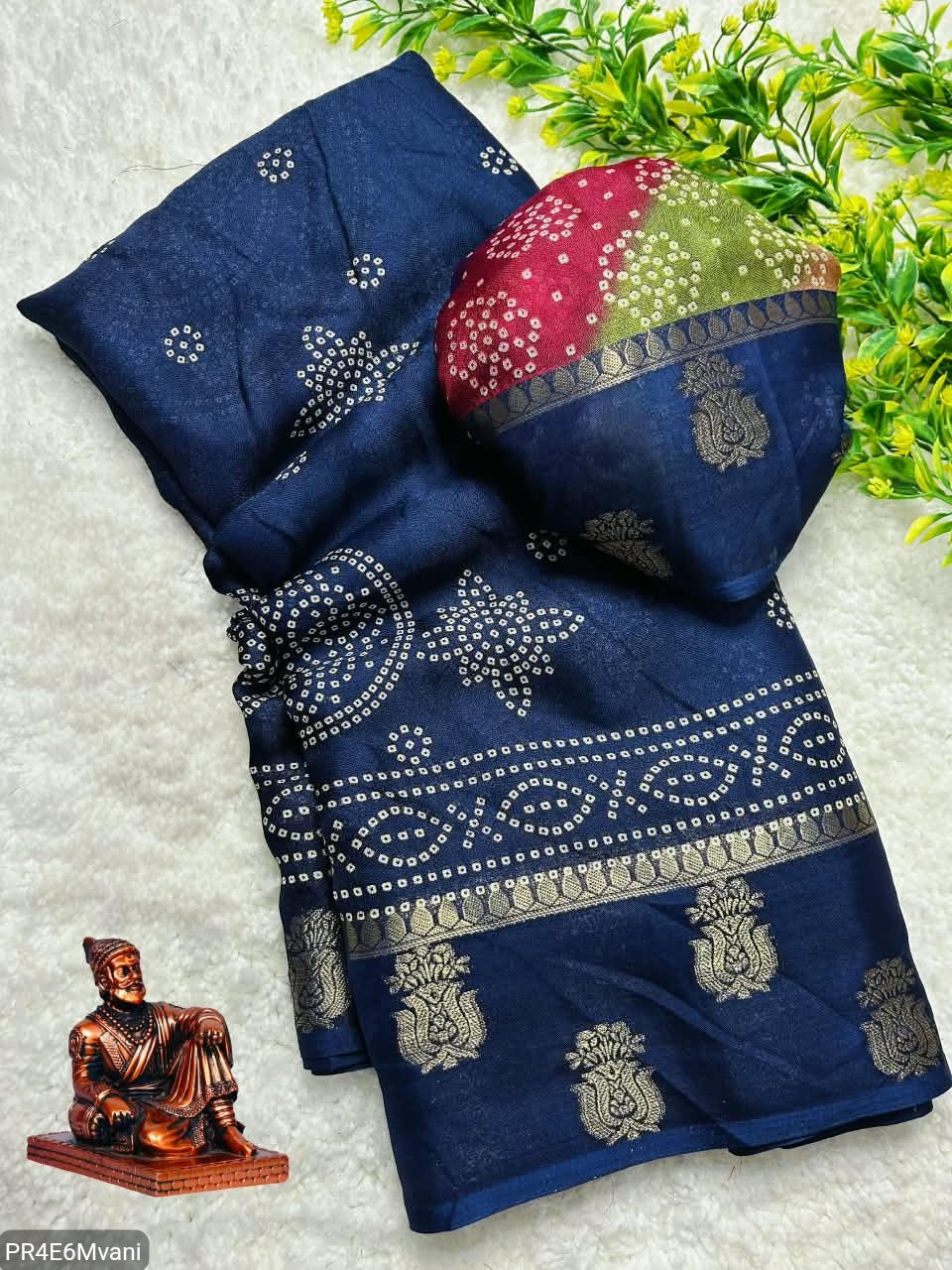 Marshmallow Gold Jacquard Saree with Bandhani Ajrakh Print Border