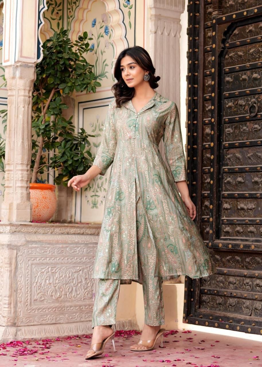 Maslin Foil Print Tunic Style Long Co-Ord Set with Collar