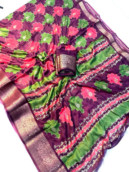 Mass Mellow Georgette Saree with Jacquard Weaving & Foil Work