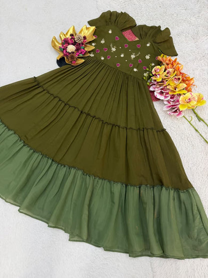 Mull Cotton Gown with Maggam Work – 54 Inch Length