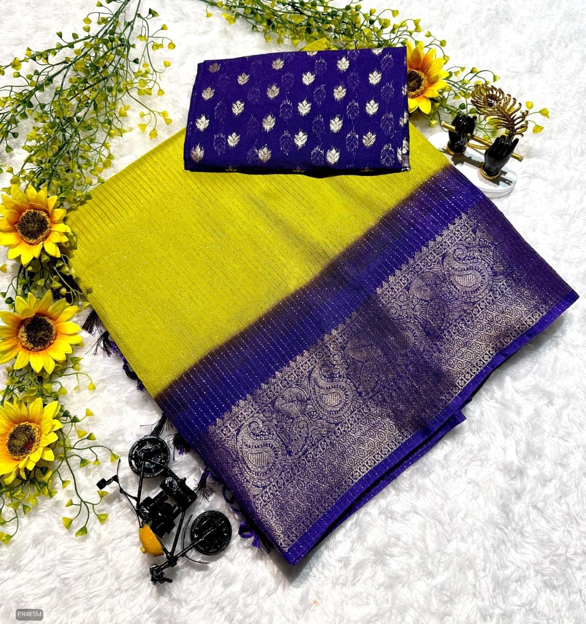 Mysore Silk Saree with Weaving & Blouse Piece