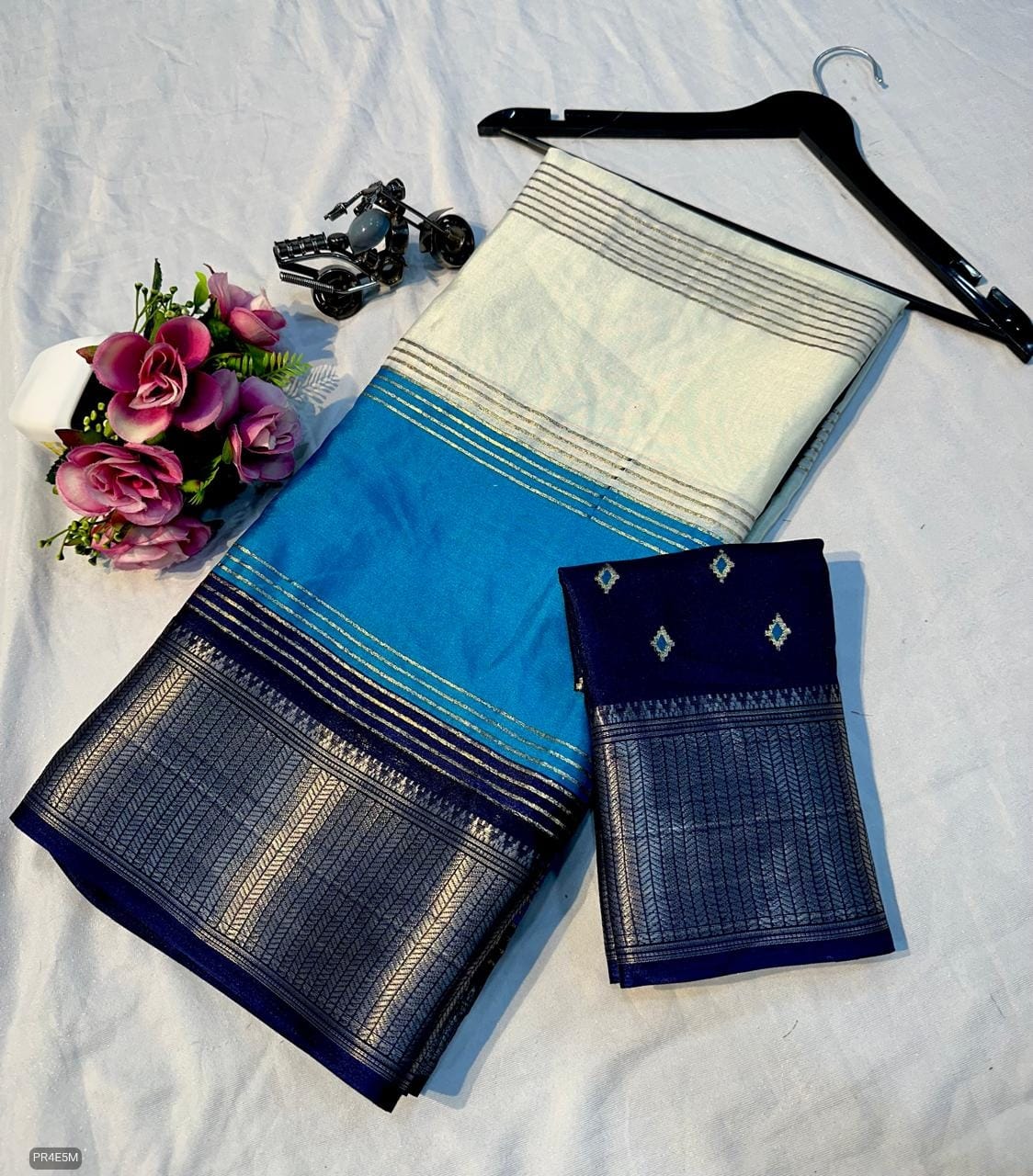 Mysore Silk Saree with Weaving & Blouse Piece