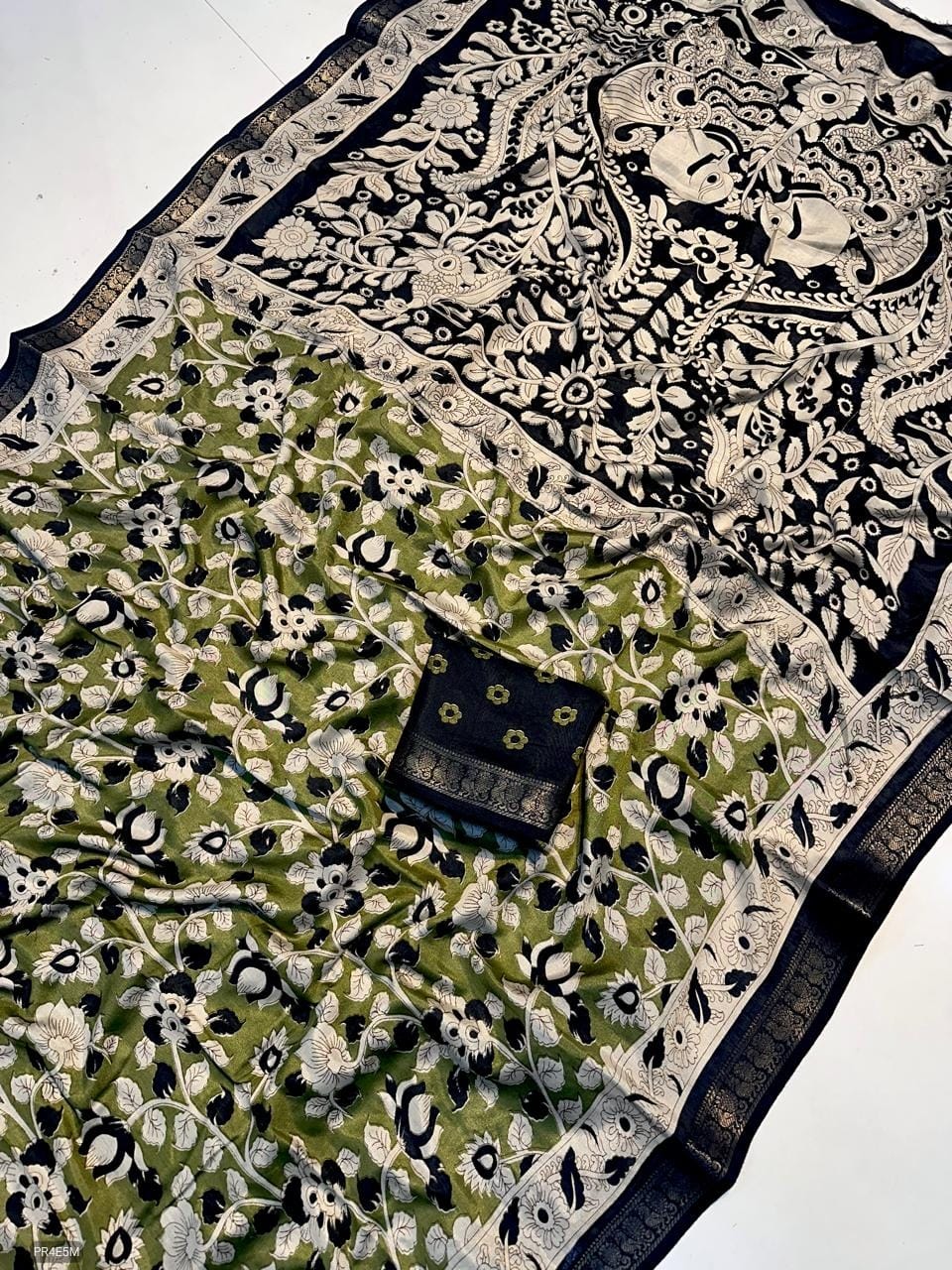 Mysore Silk Saree with Weaving & Blouse Piece