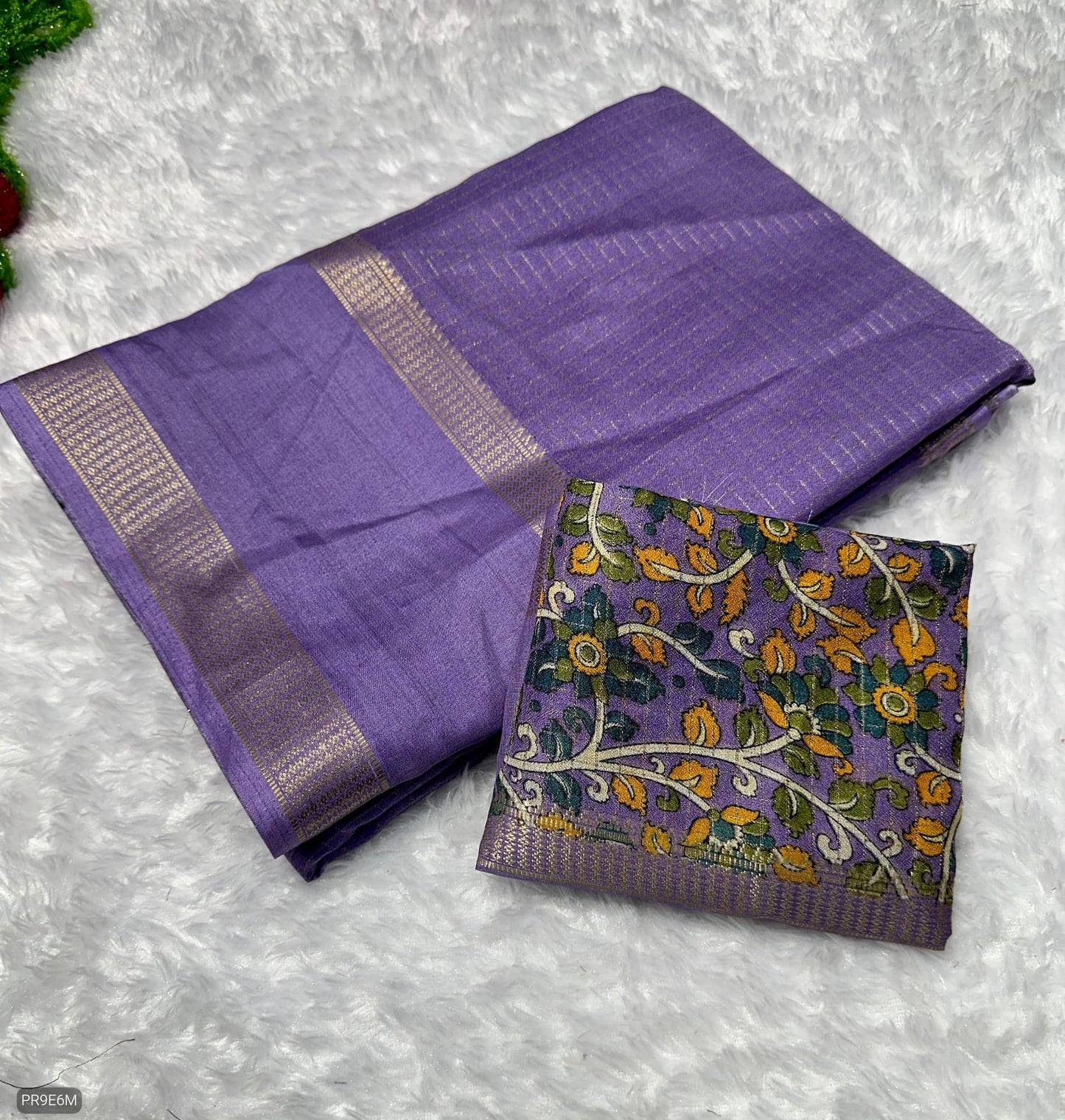 Mysore Silk Saree with Weaving & Two-Tone Border