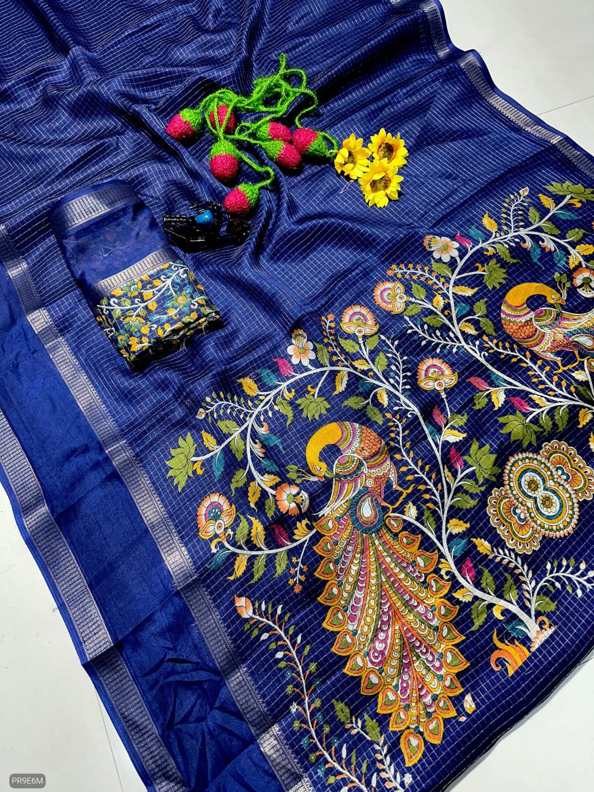 Mysore Silk Saree with Weaving & Two-Tone Border