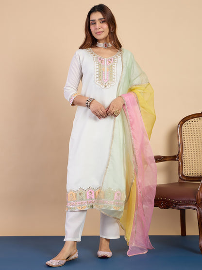Off-White Silk Blend Kurta Pant Set with Lace Border Dupatta
