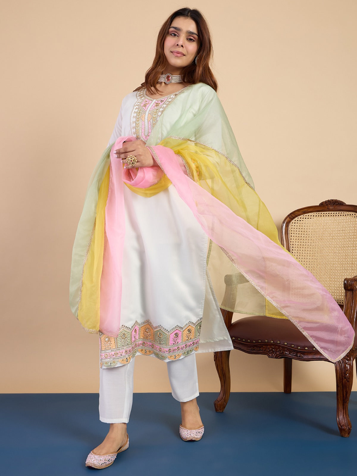 Off-White Silk Blend Kurta Pant Set with Lace Border Dupatta