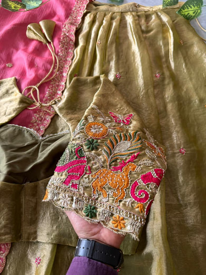 Pipe Embroidery Animal Theme Halfsaree Lehenga with Scalloped Dupatta