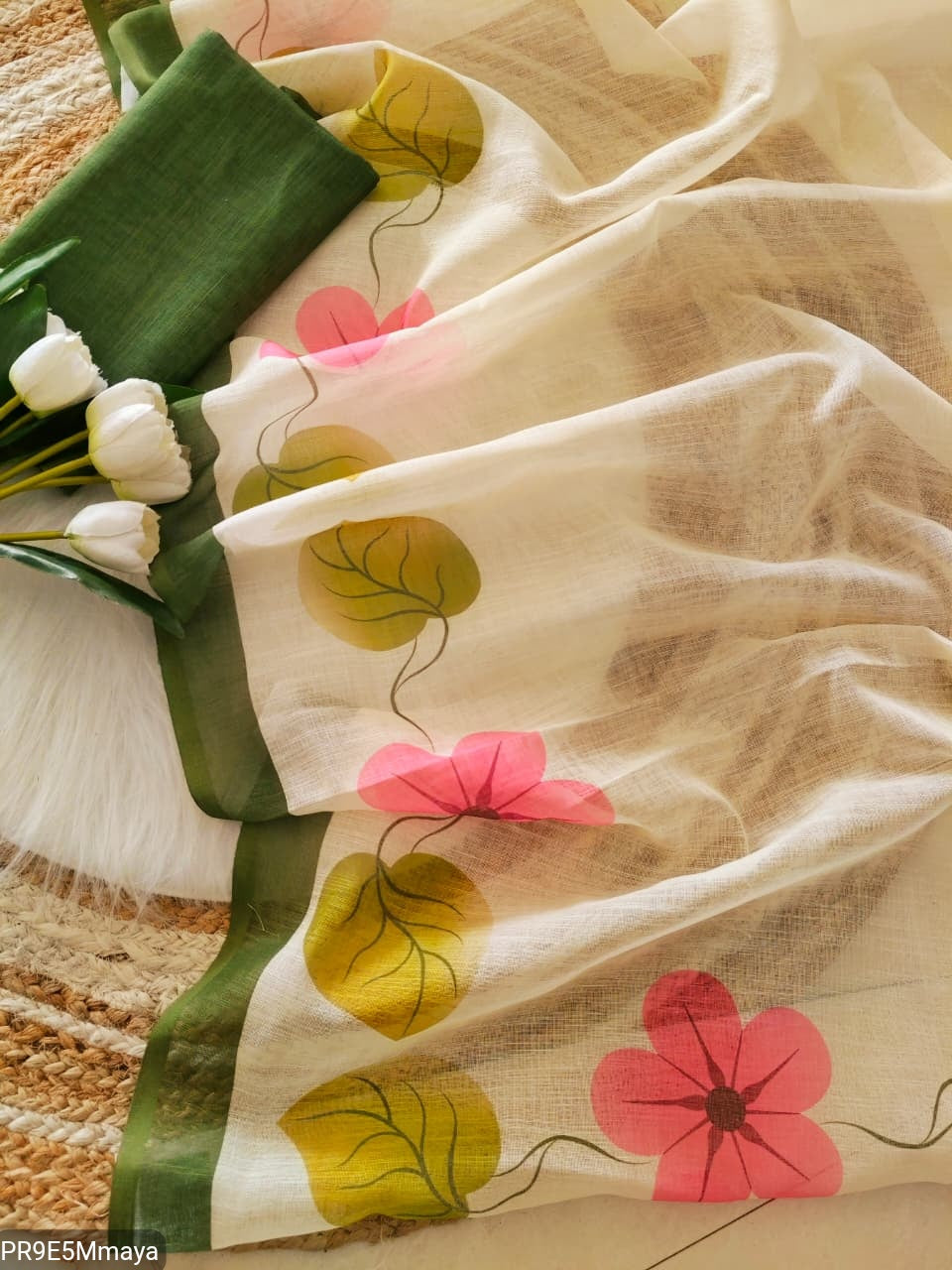 Plain Linen Digital Print Saree with Blouse