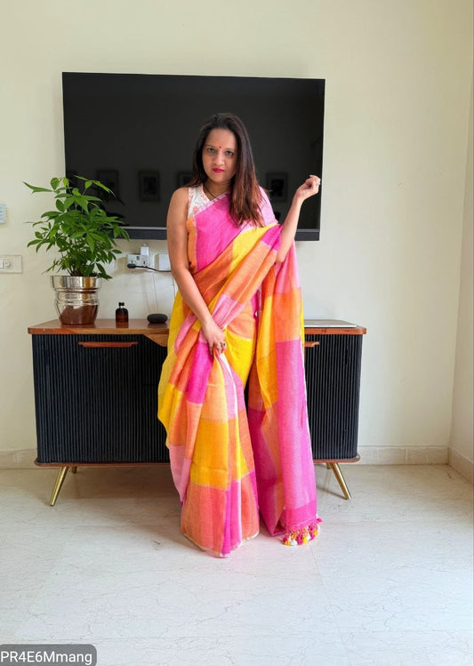 Plain Linen Saree with Printed Fumka Latakan & Satin Blouse