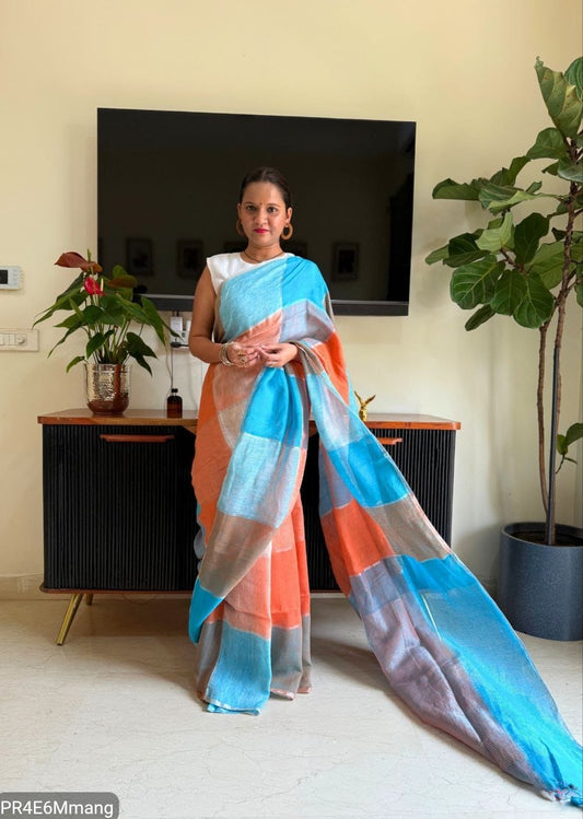 Plain Linen Saree with Printed Fumka Latakan & Satin Blouse