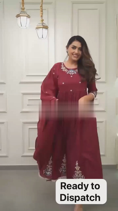 Flared Cotton Kurti Set with Embroidery & Malmal Dupatta