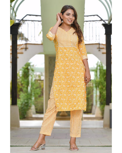 Printed Cotton Kurti Pant Set with Yoke Work & Lupi Button