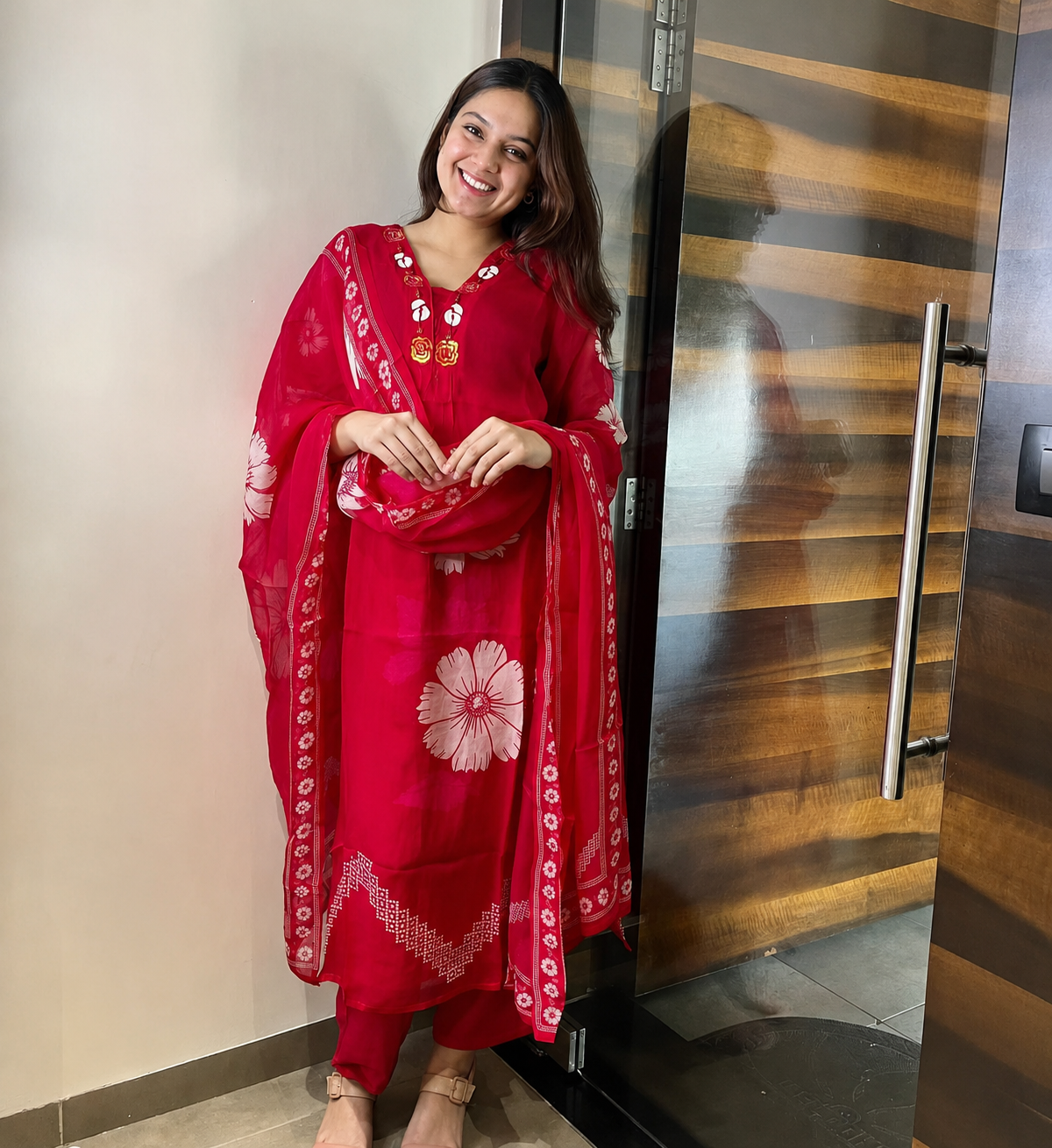 Red Floral Print Cotton Kurti Pant Set with Malmal Dupatta