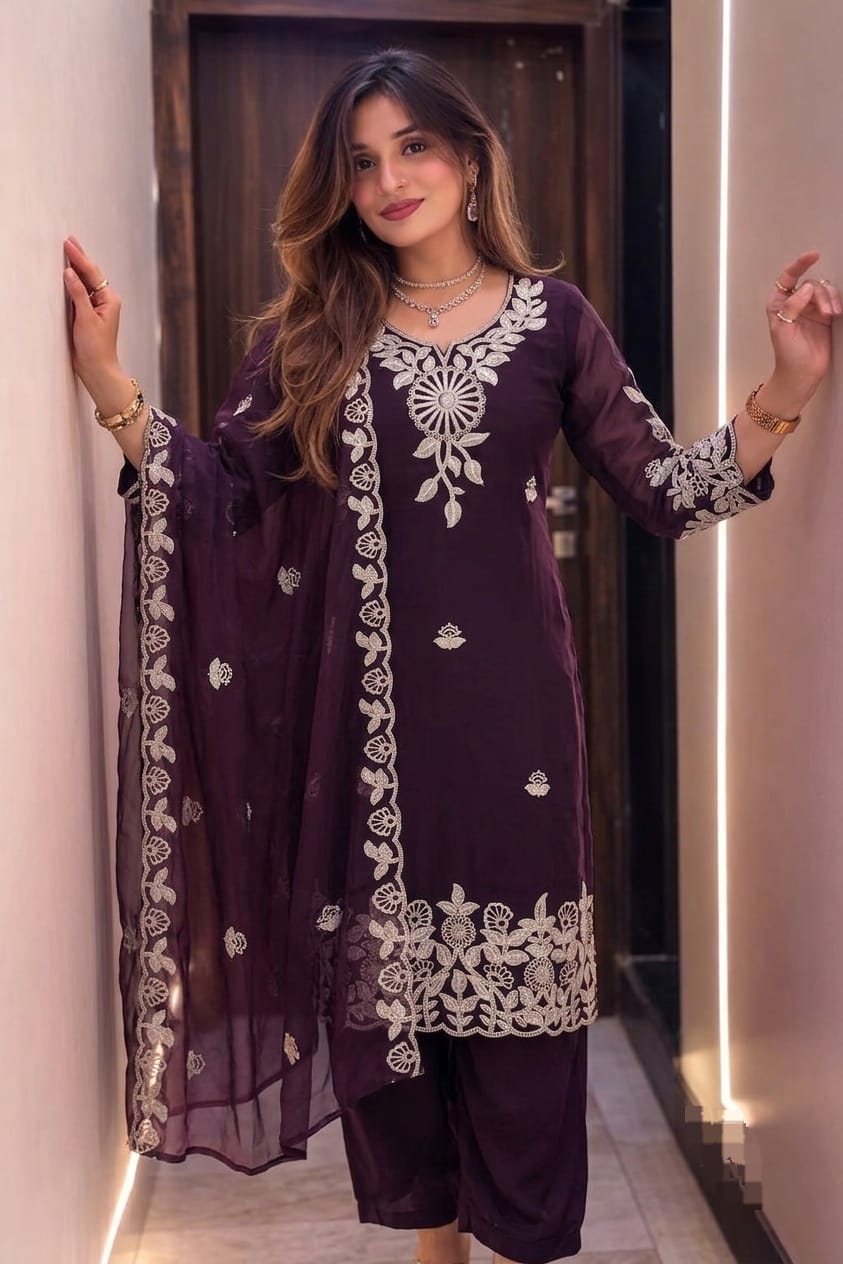Roman Silk Embroidered 3-Piece Suit Set with Lining