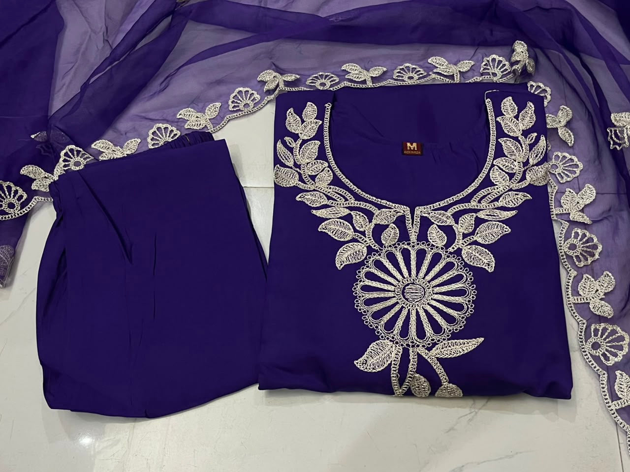 Roman Silk Embroidered 3-Piece Suit Set with Lining