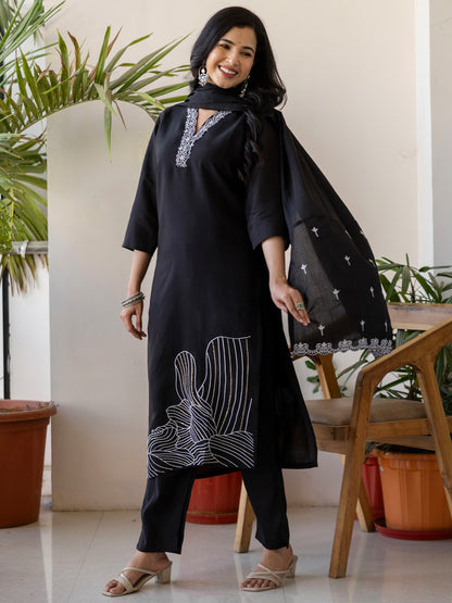 Roman Silk Embroidery Straight Kurta Pant with Muslin Dupatta | 3-Piece Suit Set