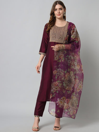 Silk Blend Kurta & Trouser Set with Organza Dupatta