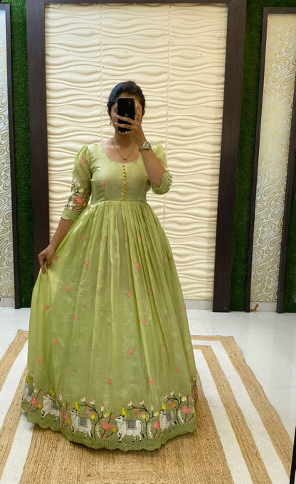 Soft Crush Gown with Pichwai Embroidery & Arco Border – Fully Stitched
