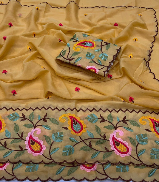 Star Georgette Saree with Embroidered Work and Blouse Piece