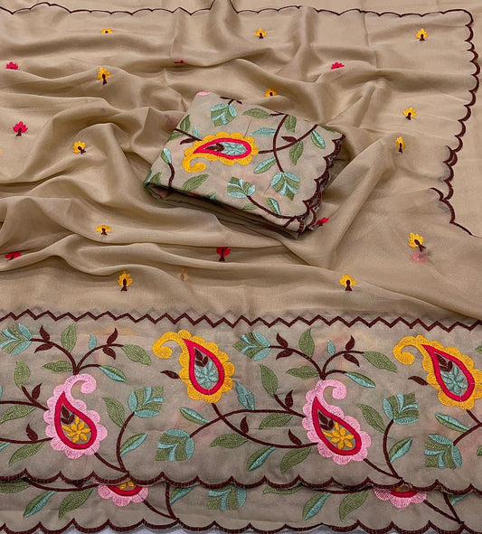 Star Georgette Saree with Embroidered Work and Blouse Piece