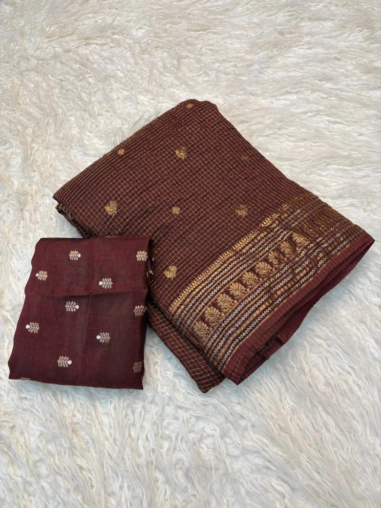 Viscose Russian Dola Saree with Weaving Checks and Peacock Border