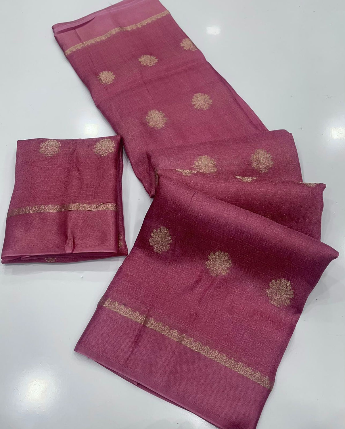 Viscose Silk Saree with Satin Border & Jacquard Leaf Design